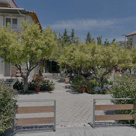 Vivári Ktima Klimentini 아파트 외부 사진
